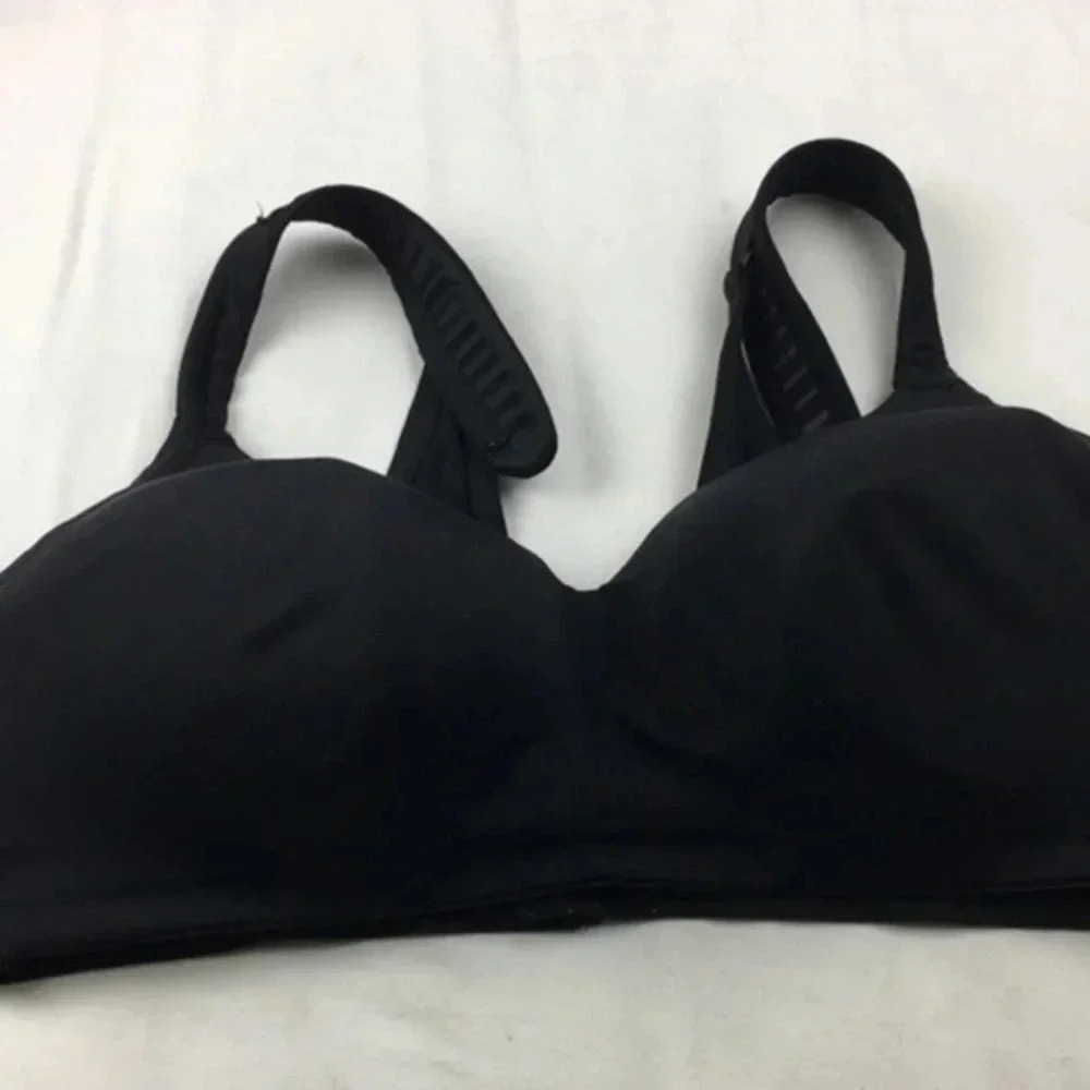 un brand ladies bras 42 D - Picture 4 of 16